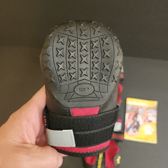 QUMY PETS RED/BLACK SIZE 7 (63-75LBS) WATERPROOF PROTECTIVE ADJ. DOG BOOTS NWOT - Picture 6 of 14